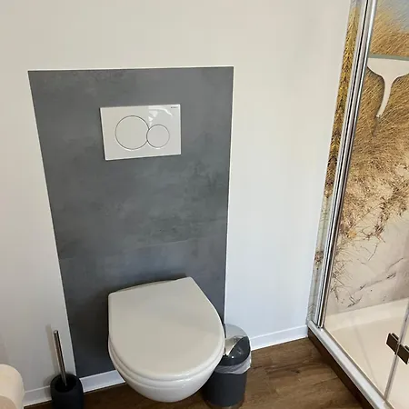 Utkiek - Alte Schule Glowe