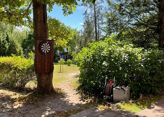 Utkiek - Alte Schule *